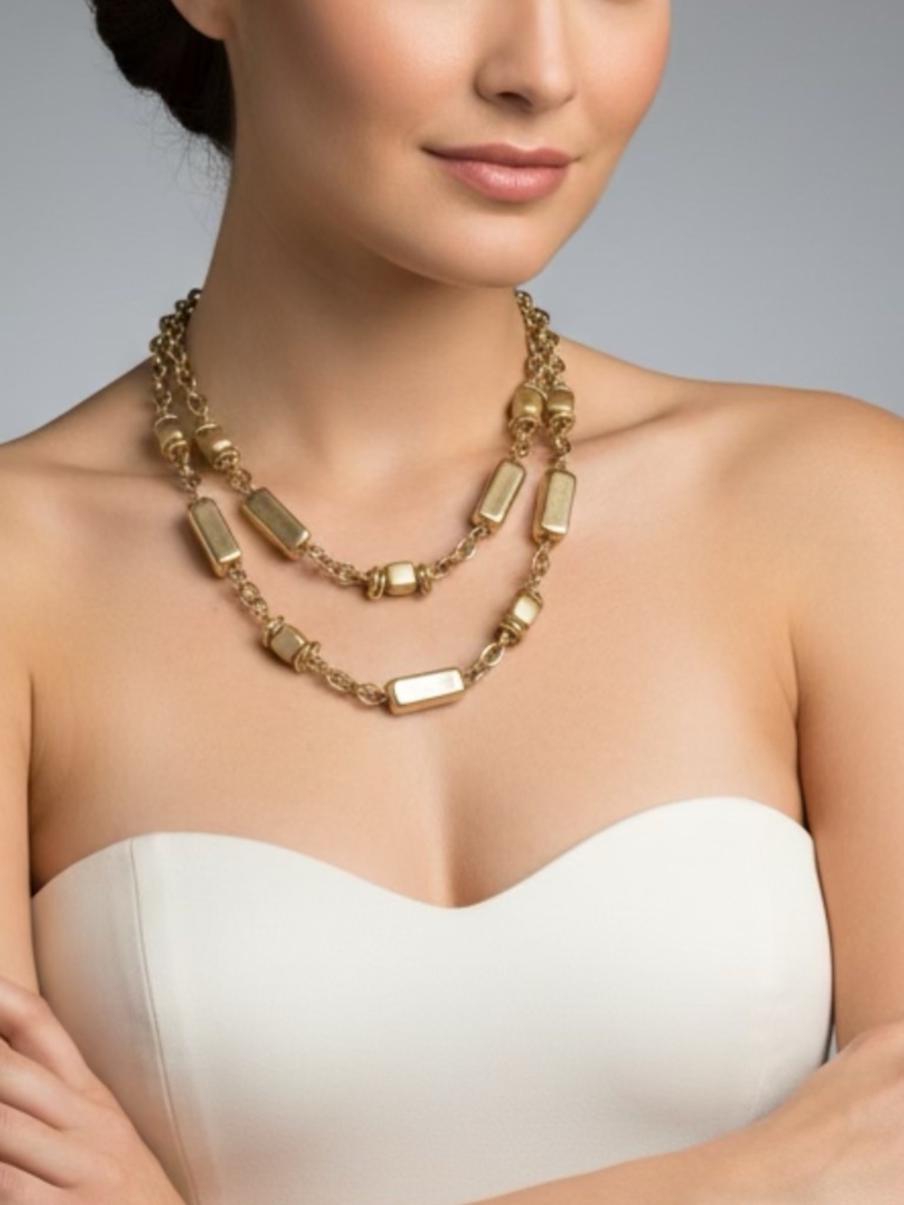 Vintage Liz Claiborne Gold Tone Chunky Beaded Neclace